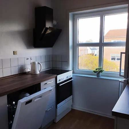 Id201 Vinkelvej 19 1sal Th Varde